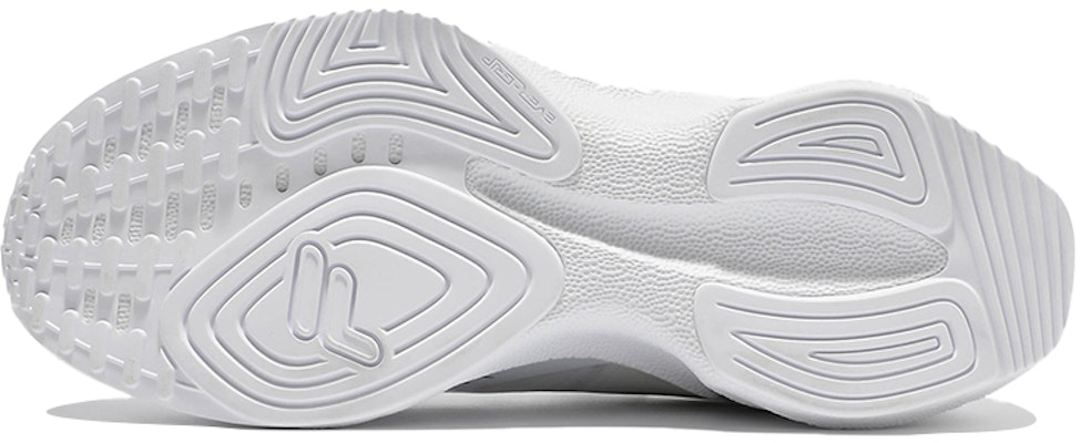 FILA 低帮'白灰 韩国版' 1RM01672D_100 Details for FILA 低帮'白灰 韩国版' 1RM01672D_100