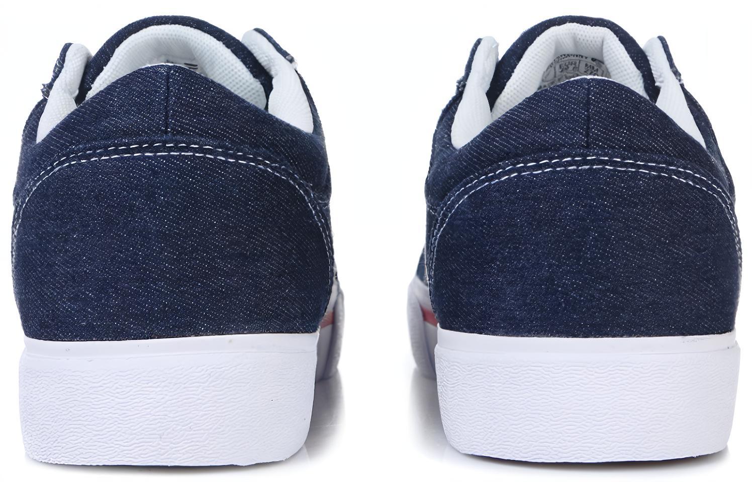 Shop FILA ローカットスニーカー 青/白 FS1SIB1273X_NNV