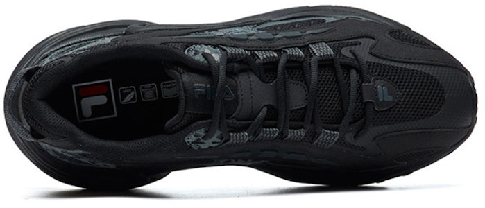 斐乐 豹紋低筒運動鞋 黑色 Lookbook 斐乐 豹紋低筒運動鞋 黑色