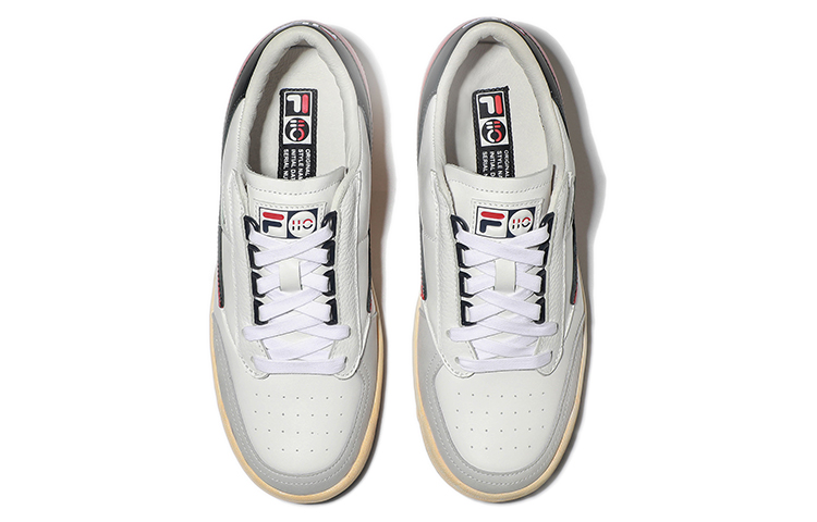 Shop Zapatillas FILA Bajas 'Blanco Rojo Edición Coreana' 1TM01740D_125