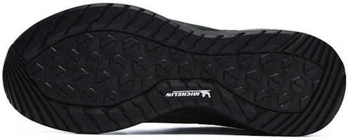 FILA Lynx Boa 'Hitam Serbaguna Selesa' A12M241223FSL Purchase FILA Lynx Boa 'Hitam Serbaguna Selesa' A12M241223FSL