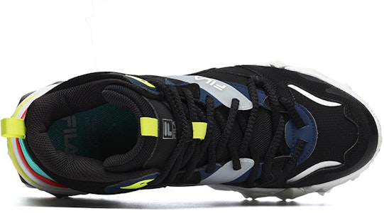 휠라 매직 스틱 x 오크몬트 2 미드 '레트로 블랙' F12M242123FBK Lookbook 휠라 매직 스틱 x 오크몬트 2 미드 '레트로 블랙' F12M242123FBK