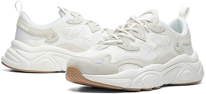 FILA Mars 白色运动鞋 F12M031122FGS Shop FILA Mars 白色运动鞋 F12M031122FGS