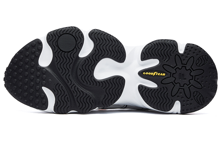 Shop FILA Mihara x Ade retro 'Putih' F12M031118FWT