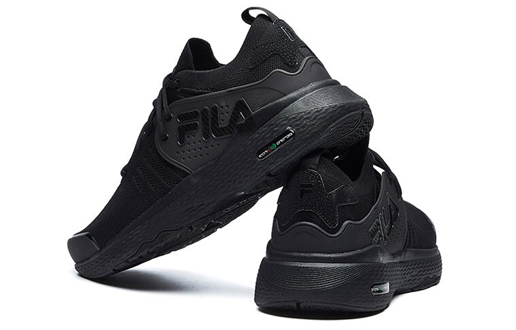 Lookbook FILA Mind 3 Schwarz A12M042109FBK