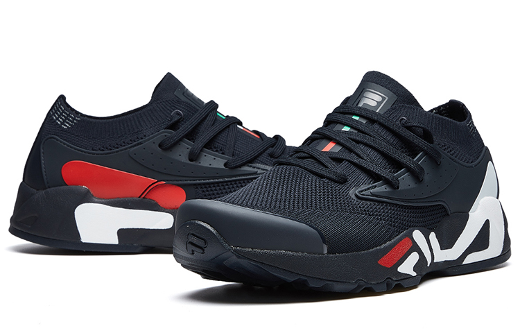 Lookbook FILA Mind One 'Hitam Bernapas' F12M014113FNV