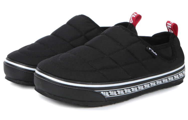 Lookbook FILA Baskets Basses Minimalistes Noires Athleisure Casual et Confortables 1GM01218_001