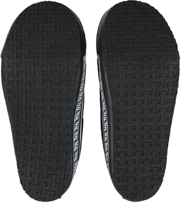 FILA Baskets Basses Minimalistes Noires Athleisure Casual et Confortables 1GM01218_001 Purchase FILA Baskets Basses Minimalistes Noires Athleisure Casual et Confortables 1GM01218_001