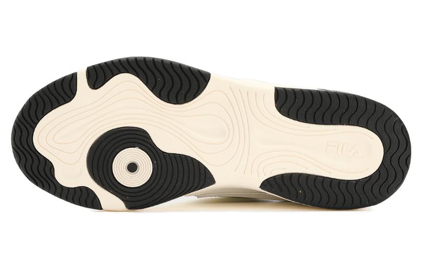 Shop Sepatu Kasual FILA Mix 'Putih Hitam' F12M324203AWV