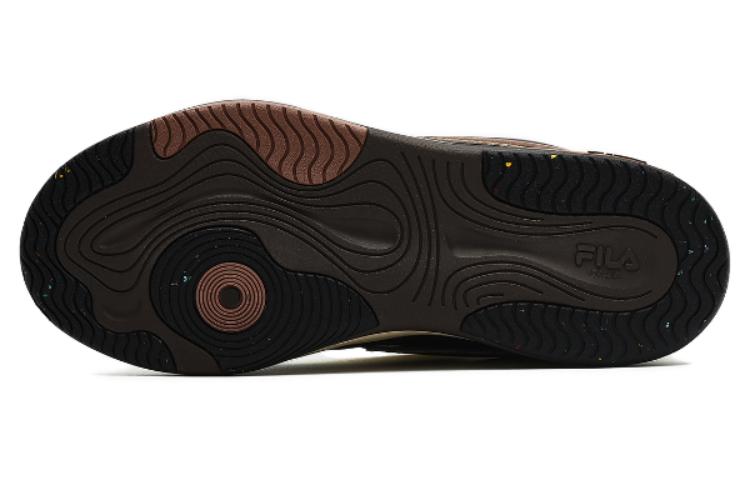 Shop FILA斐樂 防滑 低幫 板鞋 男款 黑古白色