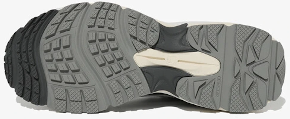 Fila Nike Interrun TR 白灰藍運動鞋 1100FS253RU03X004100 Purchase Fila Nike Interrun TR 白灰藍運動鞋 1100FS253RU03X004100