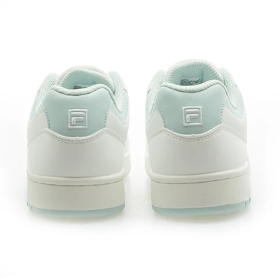 FILA Nollie 滑板靈感運動鞋 純白設計 FS261TN03X017-101 Lookbook FILA Nollie 滑板靈感運動鞋 純白設計 FS261TN03X017-101