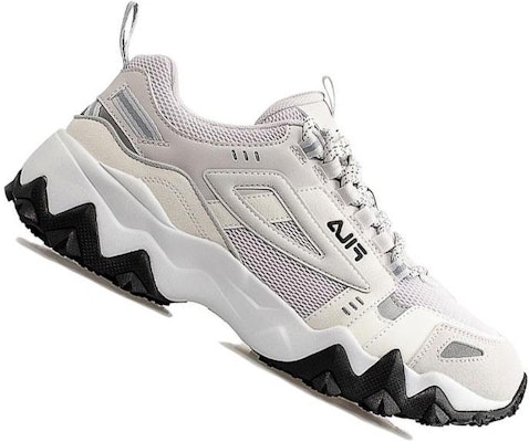 FILA OAKMONT Retro Putih/Abu-abu T12M031101FNB Order FILA OAKMONT Retro Putih/Abu-abu T12M031101FNB