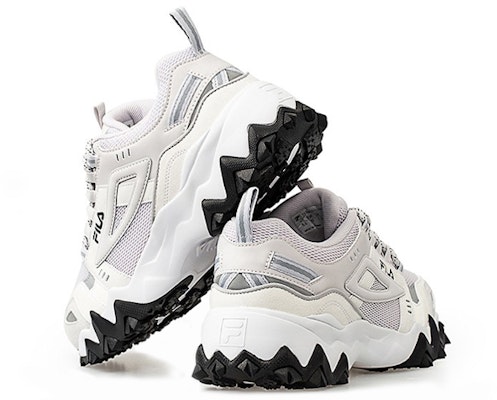 FILA OAKMONT Retro Putih/Abu-abu T12M031101FNB Shop FILA OAKMONT Retro Putih/Abu-abu T12M031101FNB