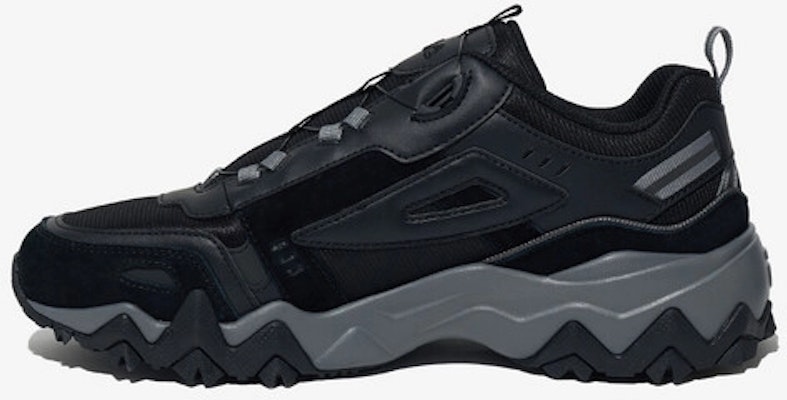 Fila Oakmont TR Dial V2 黑色款運動手錶 11001JM02787H001 Lookbook Fila Oakmont TR Dial V2 黑色款運動手錶 11001JM02787H001