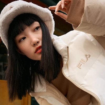 FILA Original Loose Fit Colorblock Logo Puffer Jacket Unisex Winter Beige. F11U249903F-LK Shop FILA Original Loose Fit Colorblock Logo Puffer Jacket Unisex Winter Beige. F11U249903F-LK