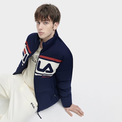 FILA Original Retro Puffer Jacket Unisex - Deep Navy Blue. F11U349903F-DB Sizing FILA Original Retro Puffer Jacket Unisex - Deep Navy Blue. F11U349903F-DB