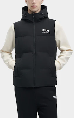 FILA ORIGINALE Chaleco Acolchado con Capucha y Logo Negro Estilo Casual. F11M349908FBK Shop FILA ORIGINALE Chaleco Acolchado con Capucha y Logo Negro Estilo Casual. F11M349908FBK