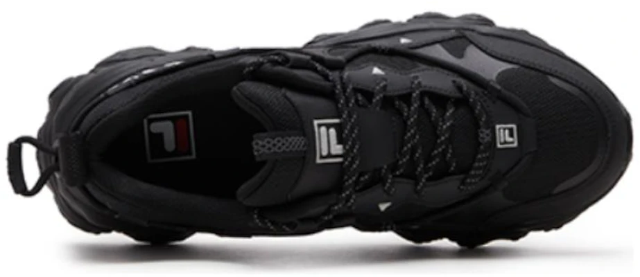 FILA ORIGINALE FLUID V 黑色运动鞋系列 F12M412105FBK Lookbook FILA ORIGINALE FLUID V 黑色运动鞋系列 F12M412105FBK