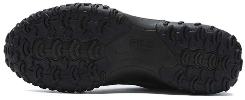 FILA斐樂 PEBBLE 舒適耐用防滑 低筒 休閒跑步鞋 男款 黑色 Purchase FILA斐樂 PEBBLE 舒適耐用防滑 低筒 休閒跑步鞋 男款 黑色