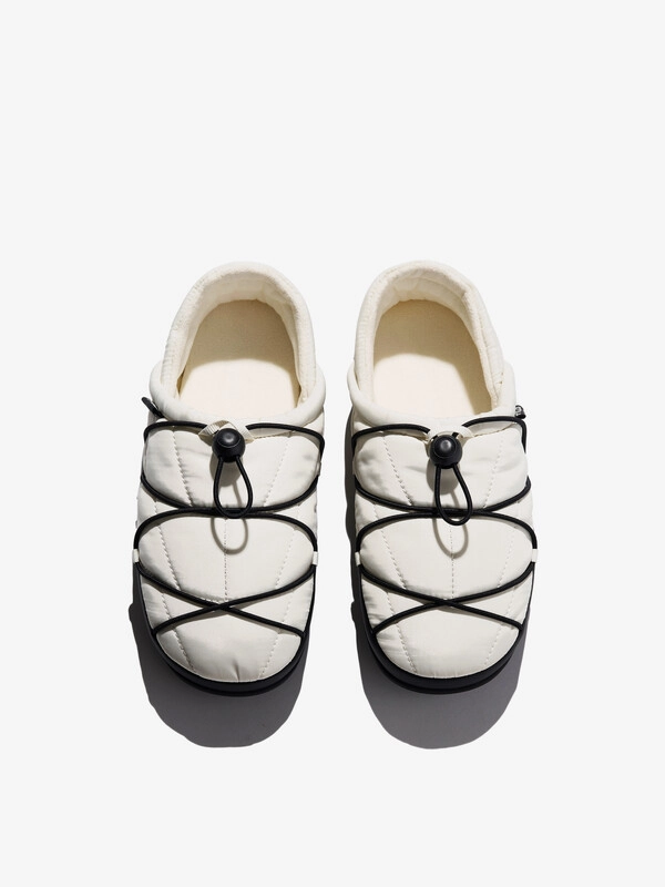 Shop Fila 羽绒茄克 白色/黑色/黑色 1100FS254BT03X001100