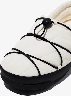 Fila 羽绒茄克 白色/黑色/黑色 1100FS254BT03X001100 Sizing Fila 羽绒茄克 白色/黑色/黑色 1100FS254BT03X001100