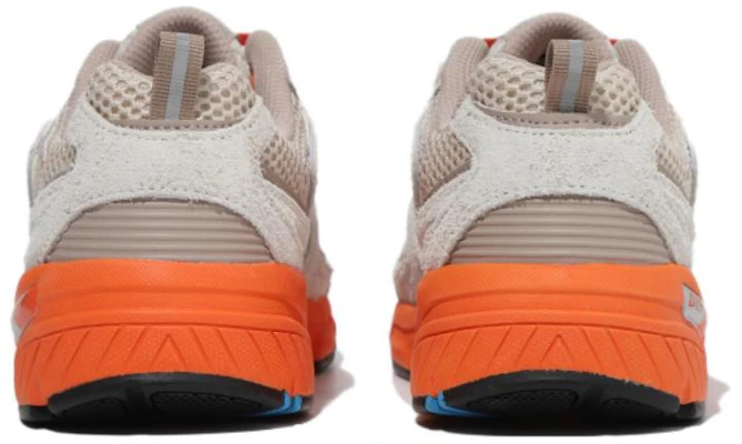 FILA Ranger Light 'Abu Internasional Orange' 1RM02483F_800 Shop FILA Ranger Light 'Abu Internasional Orange' 1RM02483F_800