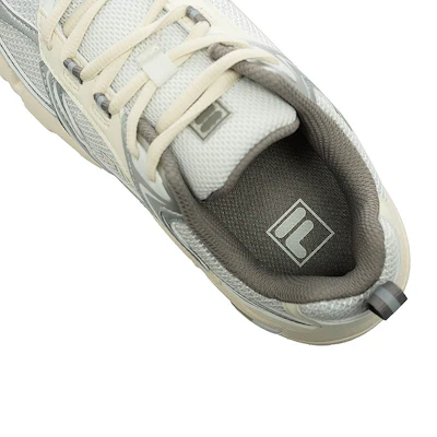 斐乐 Ranger Lite 运动鞋 1RM02560H-095 Purchase 斐乐 Ranger Lite 运动鞋 1RM02560H-095