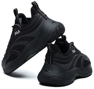 FILA Ray 2 Kasut Low Top Clunky Hitam T12M125201FBK Purchase FILA Ray 2 Kasut Low Top Clunky Hitam T12M125201FBK