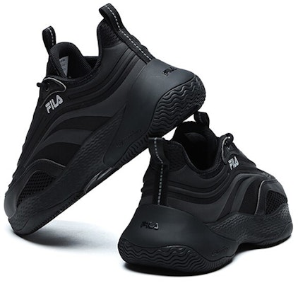 FILA Ray 2 Kasut Low Top Clunky Hitam T12M125201FBK Purchase FILA Ray 2 Kasut Low Top Clunky Hitam T12M125201FBK