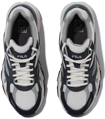 FILA Ray 'Hitam Putih' 1RM02703F_117 Shop FILA Ray 'Hitam Putih' 1RM02703F_117