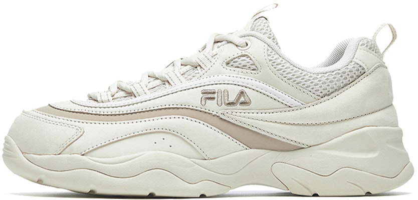 Sepatu Lari Retro FILA Ray Krim F12M011104FAG Buy Sepatu Lari Retro FILA Ray Krim F12M011104FAG