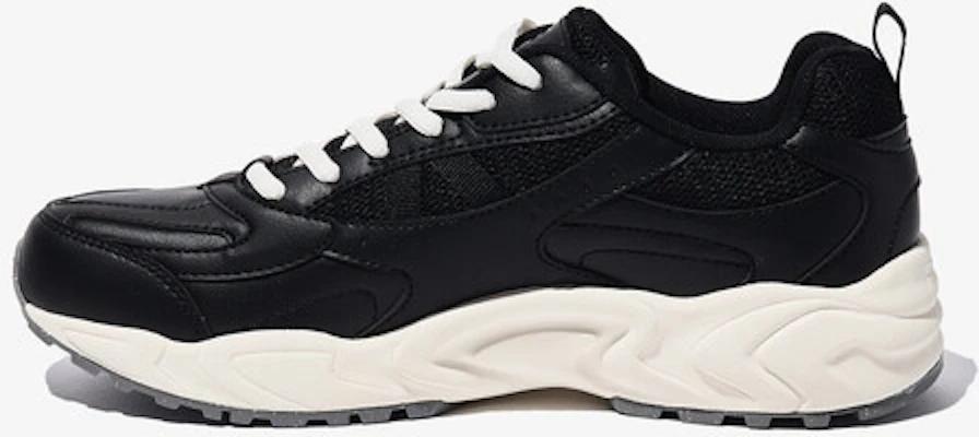 Fila Ray Spline Hitam Putih 1100FS253OD03X007001 Lookbook Fila Ray Spline Hitam Putih 1100FS253OD03X007001