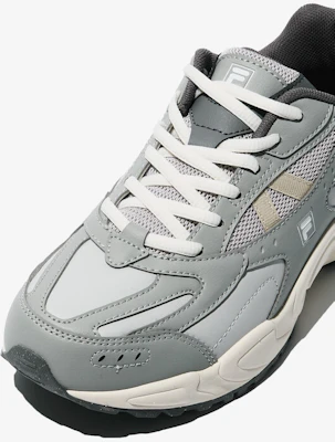 Fila Ray Spline KELABU KELABU PUTIH 1100FS253OD03X007031 Sizing Fila Ray Spline KELABU KELABU PUTIH 1100FS253OD03X007031