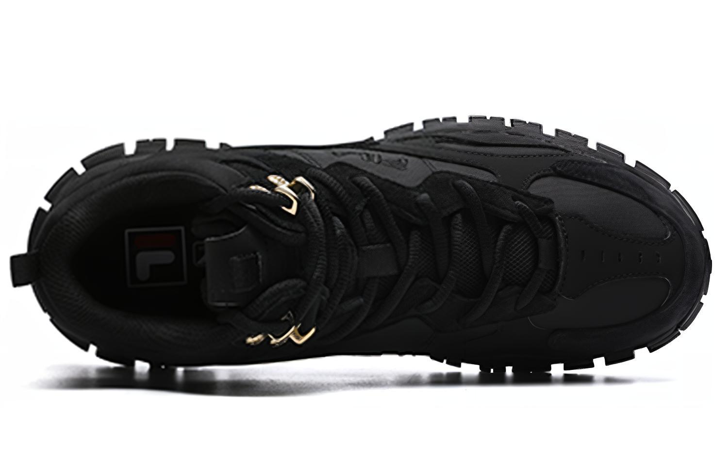 Lookbook Kasut FILA Ray Tracer TR 2 Mid 'Hitam' F12M141125FBK