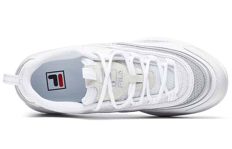 Lookbook Sepatu Lari FILA Ray VNTG Putih/Abu-Abu F12M021101FWG