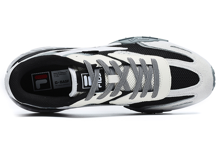 Lookbook FILA RENNO Sneakers Klasik 'Putih Kelabu Hitam' F12M221121FBW