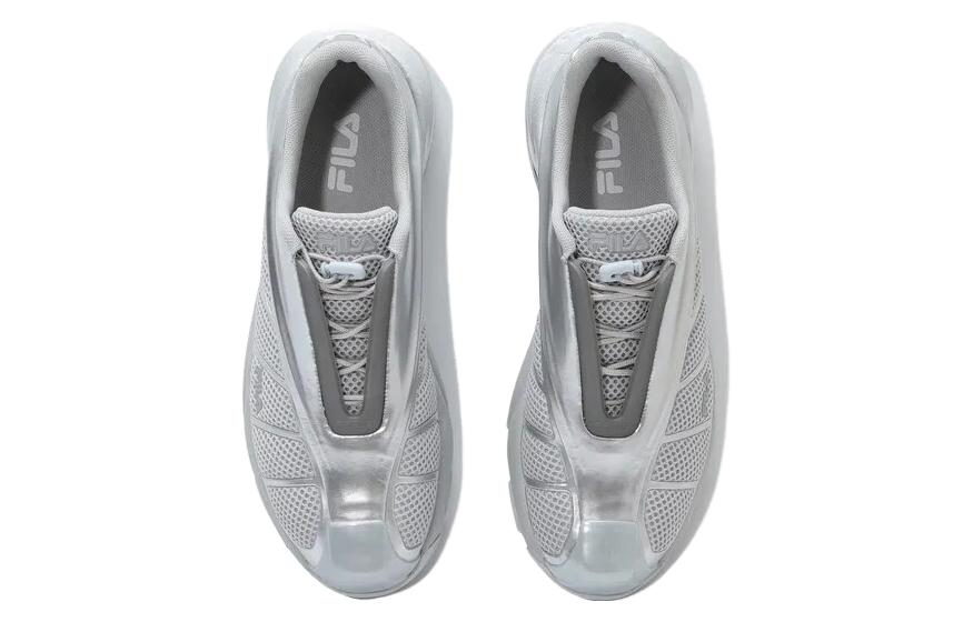 Shop FILA复刻2002款“灰白” 1RM02752G071