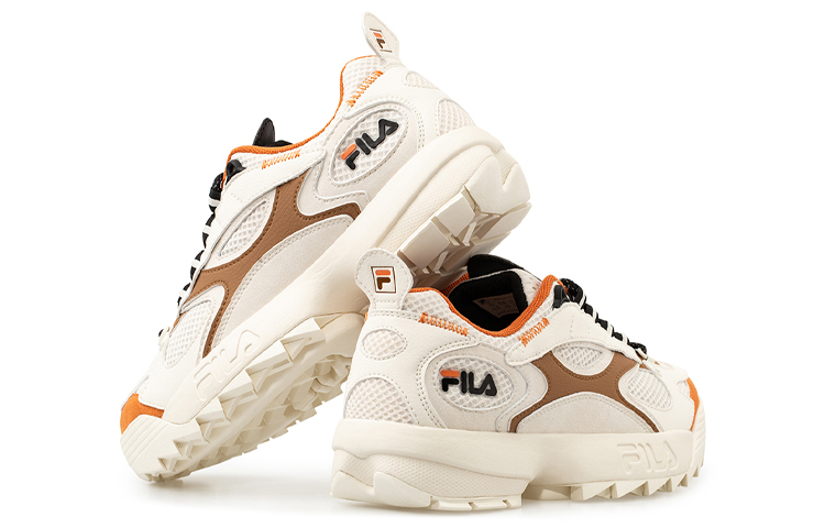 Lookbook Kasut Retro Lari FILA Putih/Coklat/Jingga T12M034101FGA