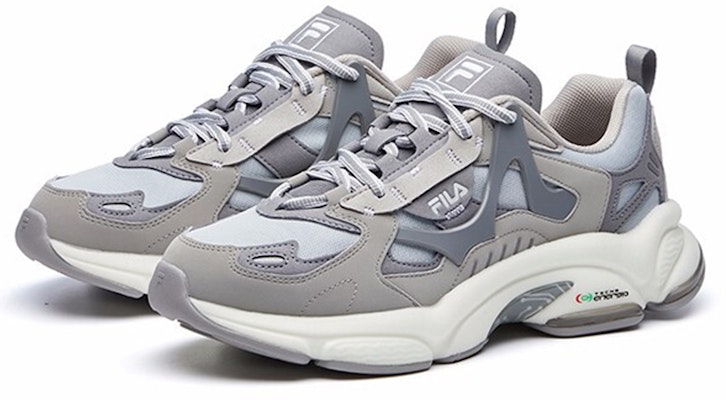 Sepatu Lari FILA RJV Rendah Abu/Putih T12M111107FGD Lookbook Sepatu Lari FILA RJV Rendah Abu/Putih T12M111107FGD