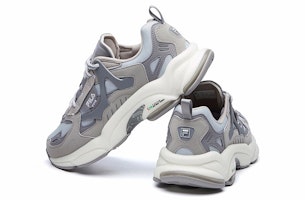 Sepatu Lari FILA RJV Rendah Abu/Putih T12M111107FGD Purchase Sepatu Lari FILA RJV Rendah Abu/Putih T12M111107FGD