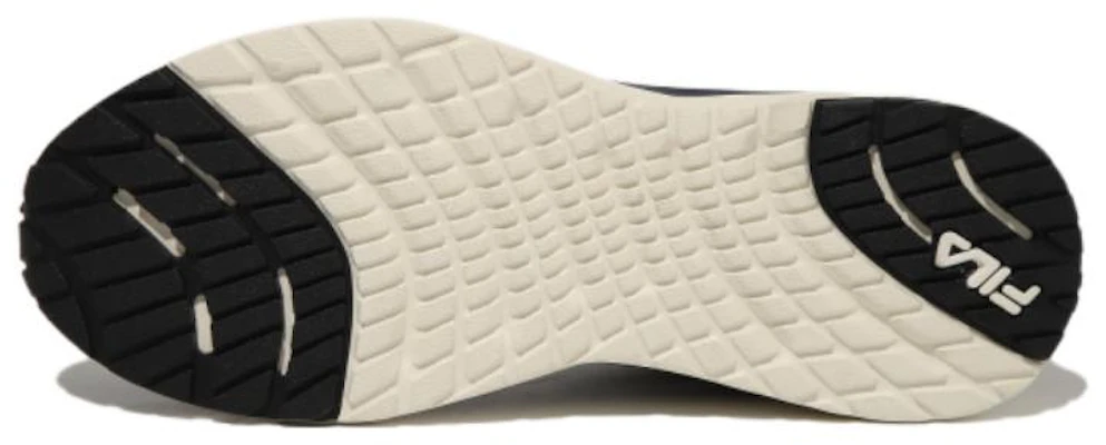 FILA Hardloopschoenen ''Koreaans Zwart en Wit'' 1RM02471F_013 Shop FILA Hardloopschoenen ''Koreaans Zwart en Wit'' 1RM02471F_013