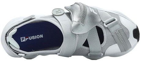 FILA Sandalia 'Gris Versátil Transpirable' T12M421404FLB Lookbook FILA Sandalia 'Gris Versátil Transpirable' T12M421404FLB