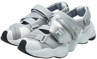 FILA Sandalia 'Gris Versátil Transpirable' T12M421404FLB Shop FILA Sandalia 'Gris Versátil Transpirable' T12M421404FLB