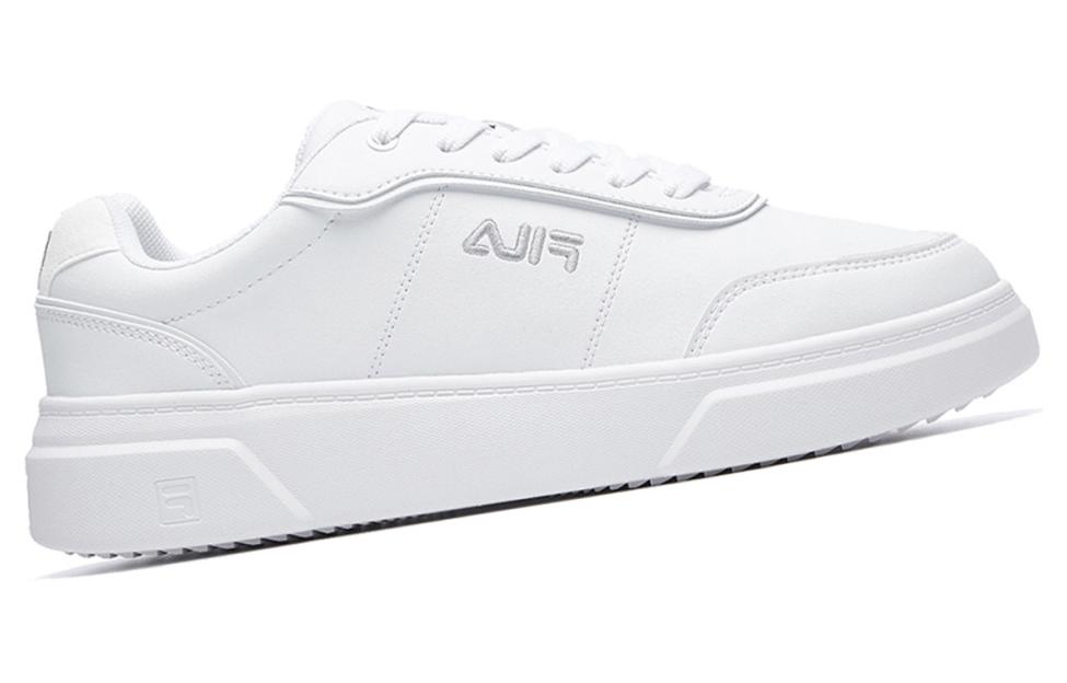 Order Chaussures de Skate FILA ''Triple White''. F12M031303FFW