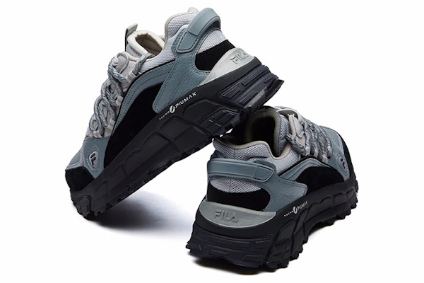 Fila Fusion 斐樂潮牌 Sky Runner 潮流百搭 低幫運動老爹鞋 中灰 Shop Fila Fusion 斐樂潮牌 Sky Runner 潮流百搭 低幫運動老爹鞋 中灰