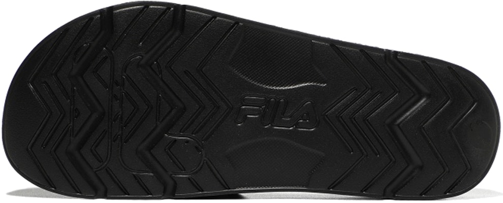 FILA Selipar 'Hitam' 1SM01591D Lookbook FILA Selipar 'Hitam' 1SM01591D