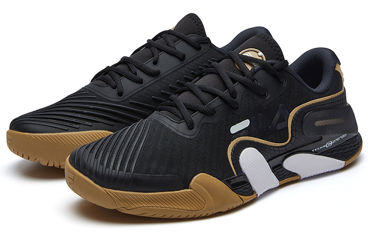 Lookbook Sneakers FILA ''Nero'' A12M142303FBK