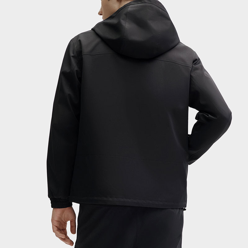 Purchase FILA 素色連帽休閒梭織外套 - 簇黑 F11M418706F-BK