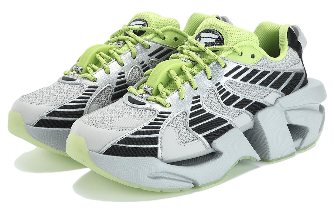 Lookbook Zapatillas FILA Space Low 'Gris Negro Verde'. F12M314103FVA